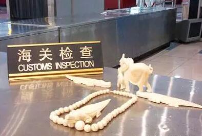 回國及出國行李箱要開(kāi)箱檢查啦！